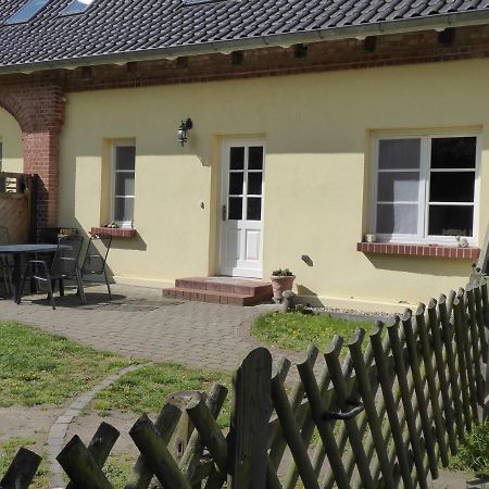 Ferienwohnung Ostseewald 罗斯托克 外观 照片
